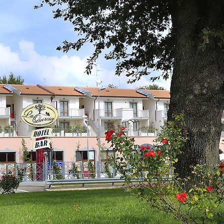 Hotel La Quercia فالمونتوني المظهر الخارجي الصورة